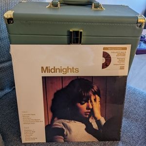 Taylor Swift Midnights Mahogany Edition